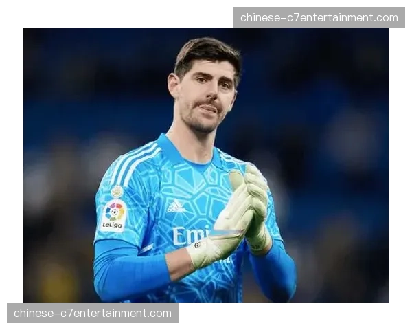 皇马门将位置：库尔图瓦伤缺，卢宁继续担任首发